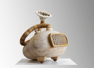Aspirateur - François LACOSTE Sculpture en bois d'un aspirateur