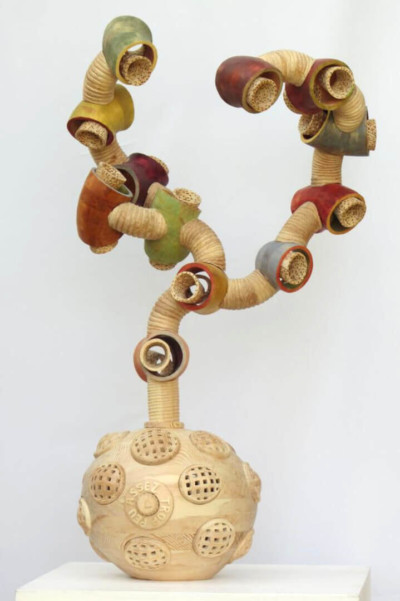 Récepteur-Diffuseur de bonnes nouvelles - François LACOSTE Sculpture en bois